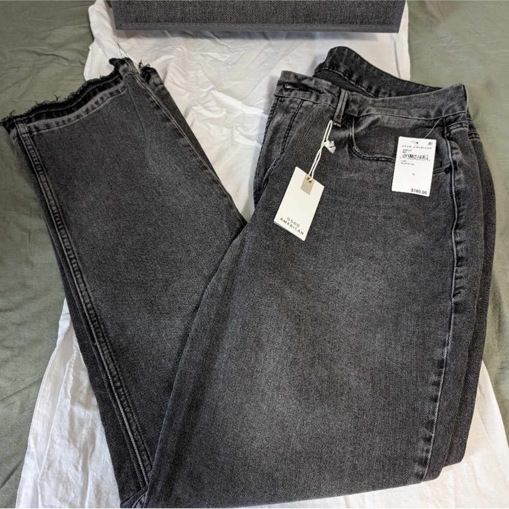 Good American Dark Gray Straight Leg Jeans